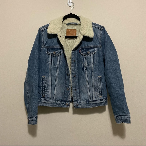 Levis premium sherpa lined jean jacket